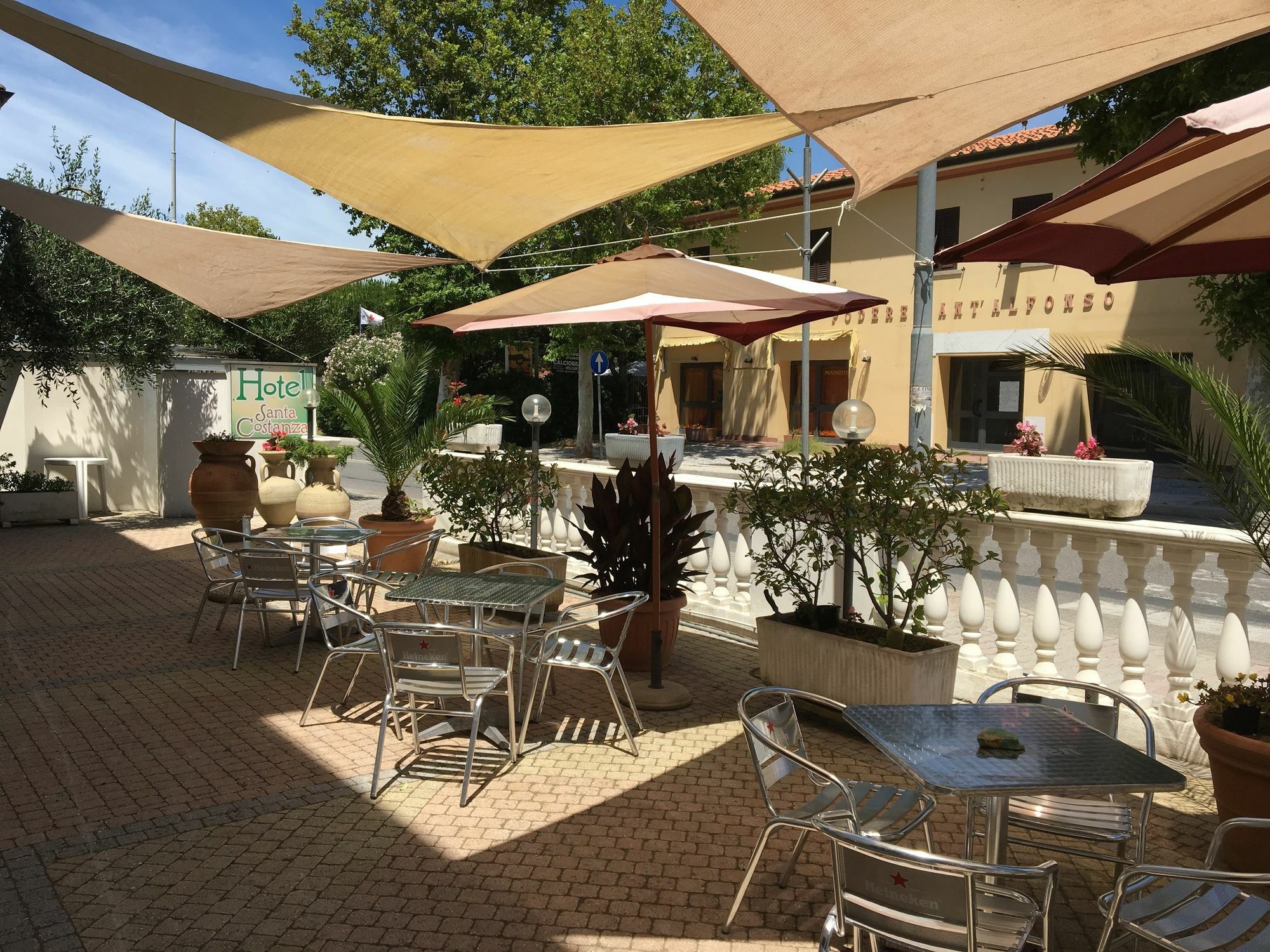 Hotel Santa Costanza San Vincenzo Exterior photo